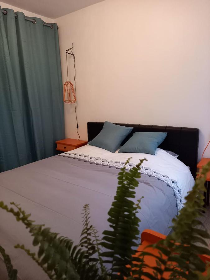Appart Plein Centre, Balcon - 4 Personnes Sedan Ngoại thất bức ảnh